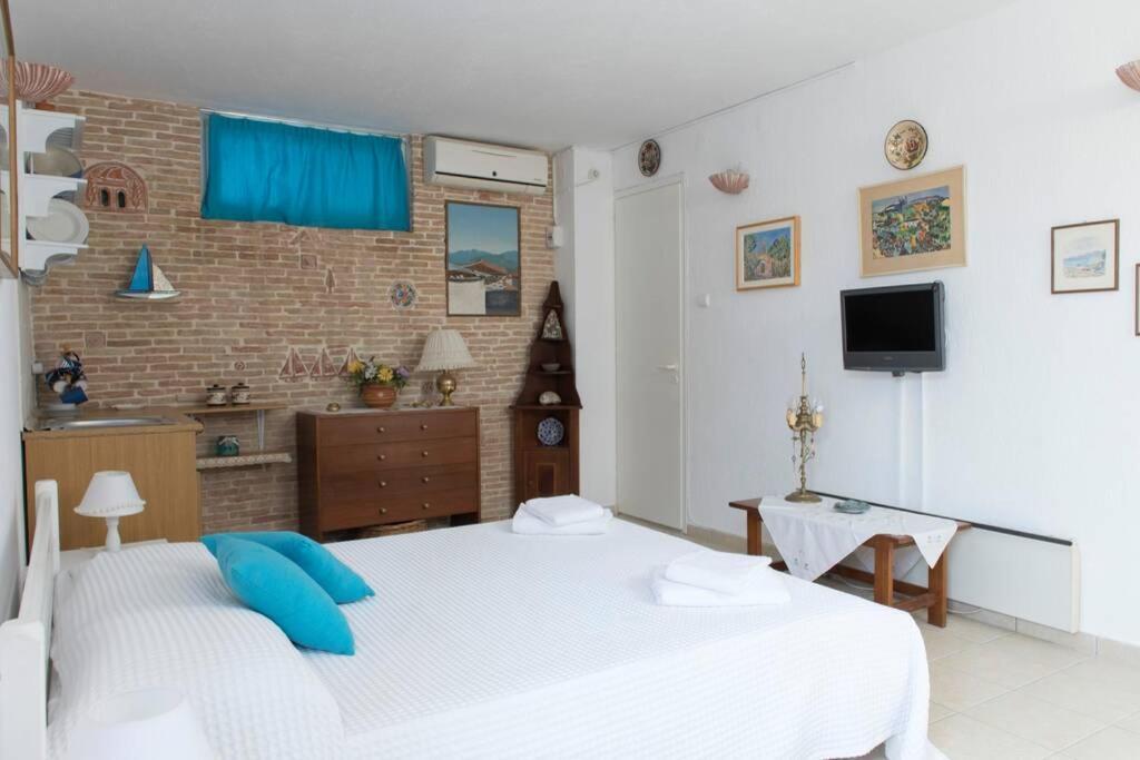 Palmaya Villa, Unique Seafront Experience Vagia  Exterior foto