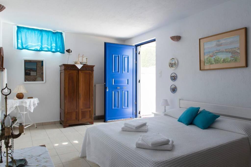 Palmaya Villa, Unique Seafront Experience Vagia  Exterior foto