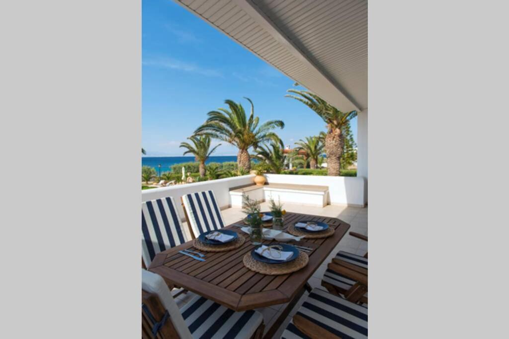 Palmaya Villa, Unique Seafront Experience Vagia  Exterior foto